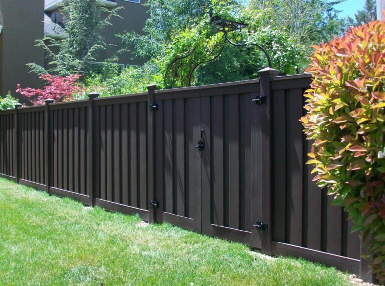 The Benefits of Composite Privacy Fencing