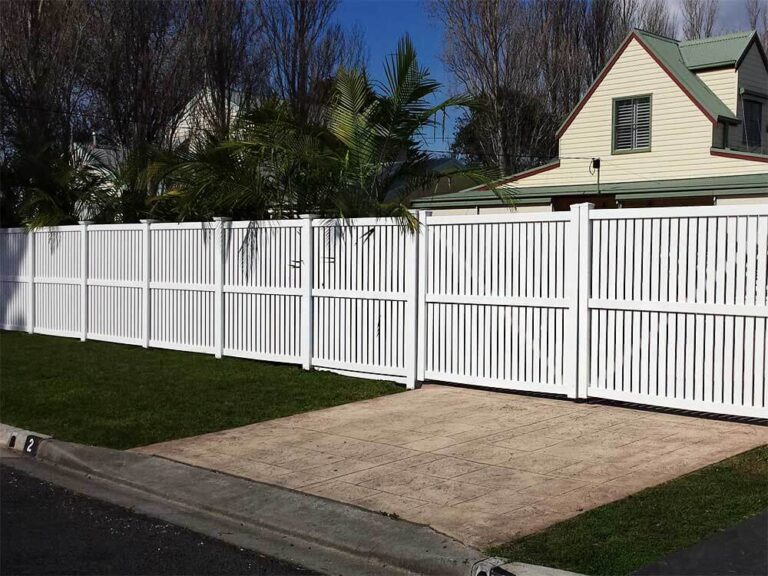 The Pros And Cons of Steel Semi-Privacy Fencing
