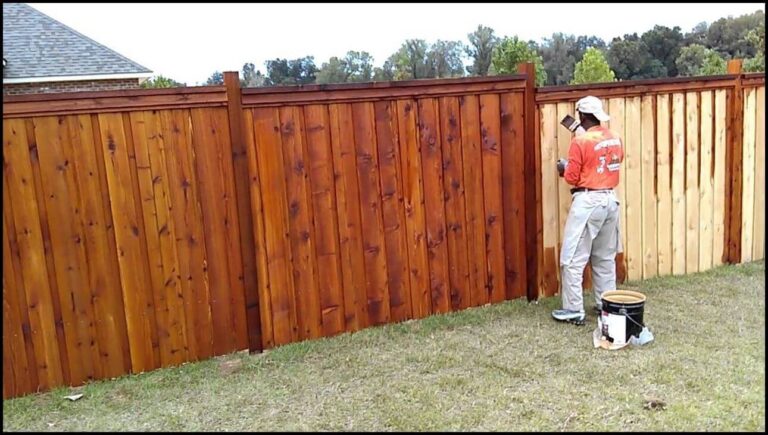Tips for Staining And Sealing Your Fence