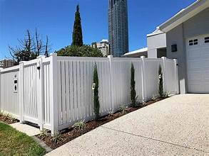 The Benefits of Steel Semi-Privacy Fencing
