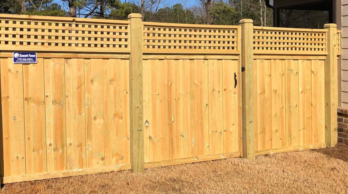 Tips for Choosing Fencing in Extreme Windy Areas